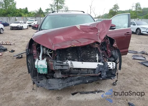 2015 Toyota Highlander Le V6 from USA, damaged, VIN 5TDBKRFH6FS145117